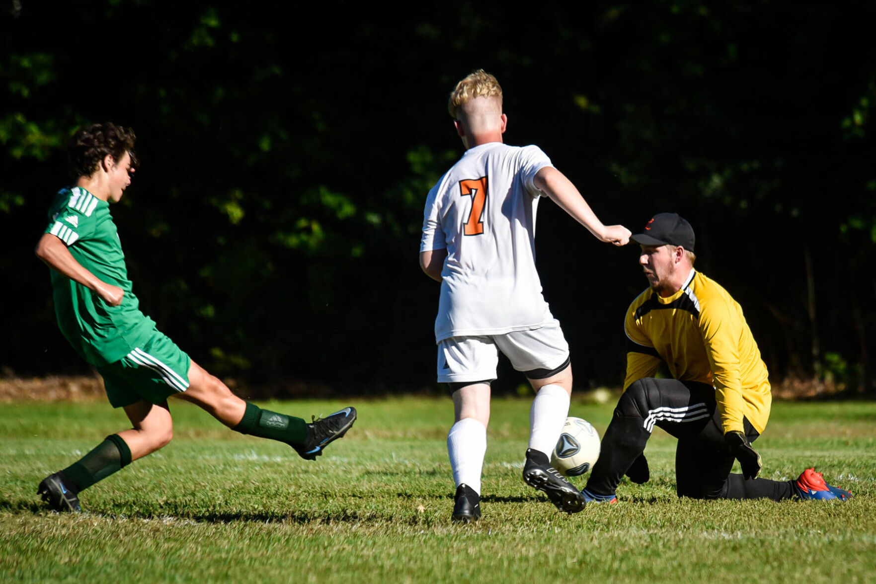 Thursday H.S. Roundup: Chumbes, Woodsville Battle Past Lisbon 5-4